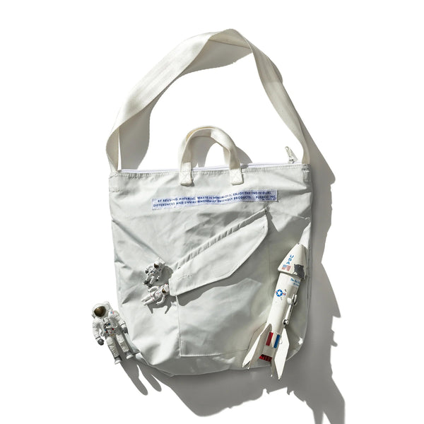 SNOW JACKET CONVERTED TO HELMET BAG - LIM.ED.