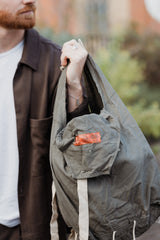 VINTAGE PARACHUTE SQUARE BAG