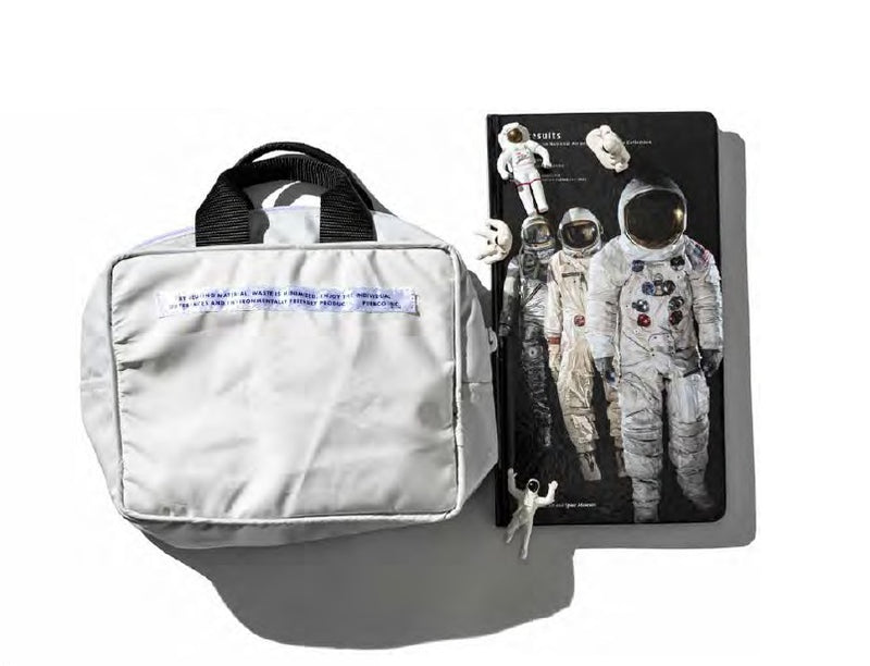 SNOW JACKET CONVERTED TO HANDBAG - LIM.ED.